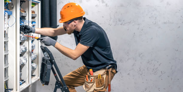 Best Emergency Electrical Repair  in Horn Lake, MS